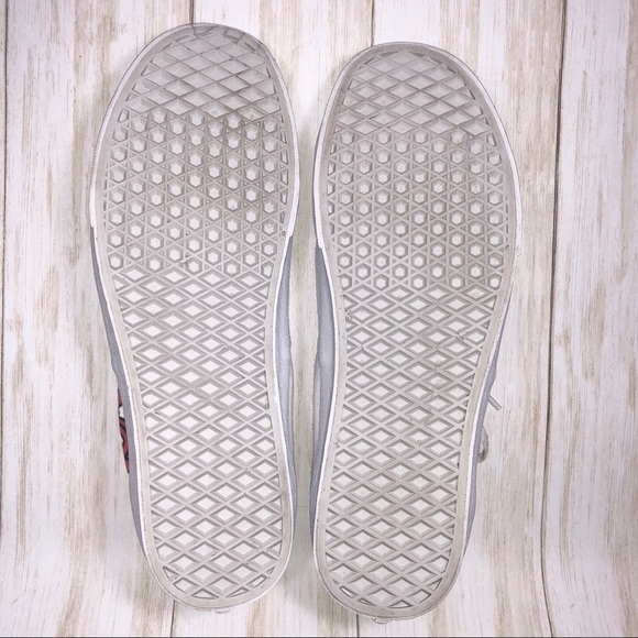 Tom and Jerry Custom Painted Vans ONE OF A KIND 11 - Picture 7 of 8